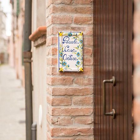 Piccola Casa Antica Ferrara Exterior foto